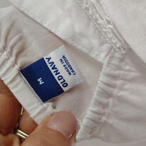 Old Navy Waist Defined Flutter Sleeve Tie Back Mini Dress Size Medium Eyelet - Picture 9 of 10